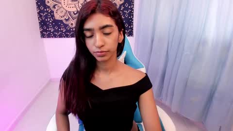 Snapshot of hottie_veronica chatting on 21, 2, 2025 Veronica independent model online show from 21, 2, 2025