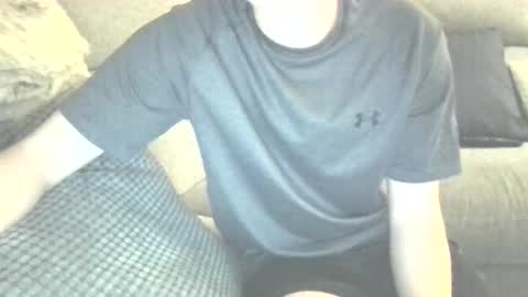 Snapshot of hottihornyboyy chatting on 17, 5, 2026 hottihornyboyy online show from 17, 5, 2026