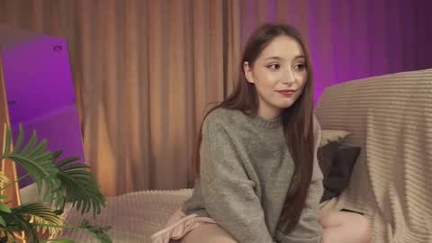 hottpeachh online show from 9, 10, 2025