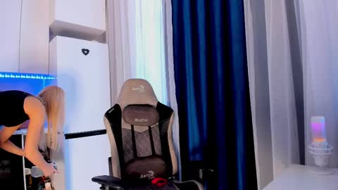 Snapshot of hotyplays chatting on 11, 2, 2025 Susan online show from 11, 2, 2025