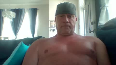 Snapshot of hotyummycock69 chatting on 17, 4, 2026 hotyummycock69 online show from 17, 4, 2026