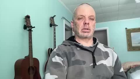 Snapshot of howlingatnothing chatting on 25, 2, 2026 howlingatnothing online show from 25, 2, 2026