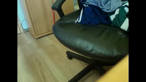 hsimpsons123 online show from 13, 11, 2025