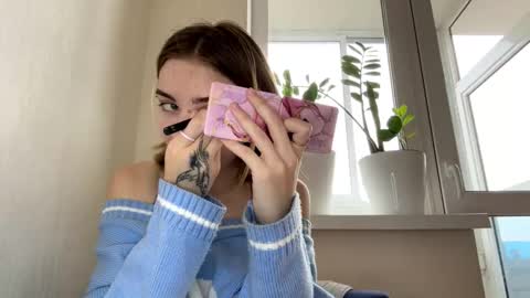 hsiuscherich online show from 16, 11, 2025