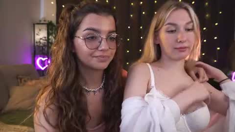 Snapshot of huba_booba chatting on 29, 6, 2026 Diane online show from 29, 6, 2026