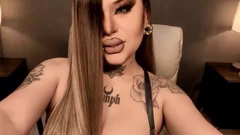 Snapshot of hubadera chatting on 28, 11, 2025 hubadera online show from 28, 11, 2025