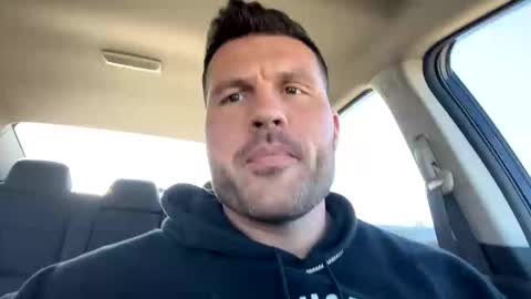 Snapshot of hubbyndirtywifey chatting on 11, 11, 2025 hubbyndirtywifey online show from 11, 11, 2025