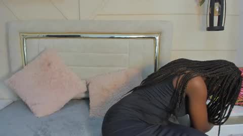 Snapshot of huddah_cam chatting on 14, 1, 2025 huddah online show from 14, 1, 2025