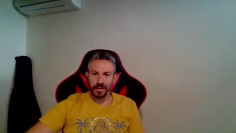 huge__cumshot online show from 18, 9, 2025