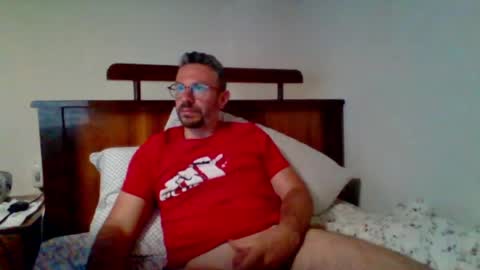 Snapshot of huge__cumshot chatting on 10, 5, 2026 huge__cumshot online show from 10, 5, 2026