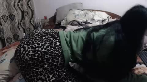 hugeassdevil online show from 24, 11, 2025