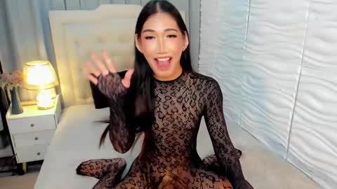 Snapshot of hugecockasianprincess chatting on 5, 3, 2025 Lexy online show from 5, 3, 2025