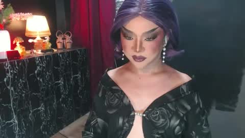 Christine online show from 12, 6, 2026