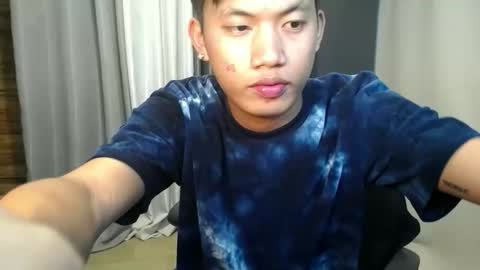 hugecockjames09 online show from 4, 10, 2025
