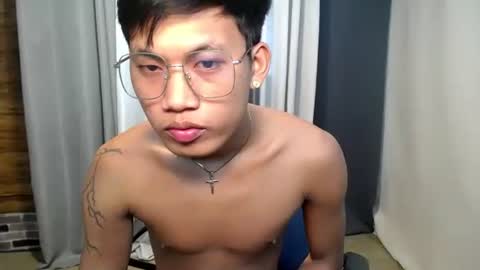hugecockjames09 online show from 10, 10, 2025