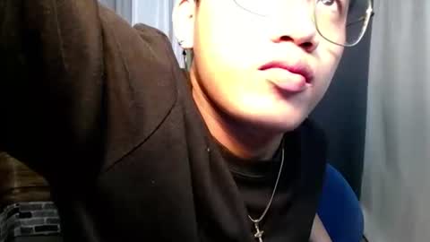 hugecockjames09 online show from 12, 10, 2025