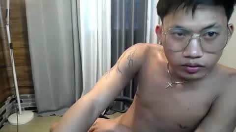hugecockjames09 online show from 20, 10, 2025