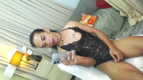 Maxii online show from 7, 12, 2024