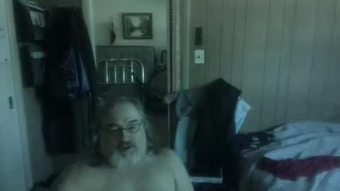 Snapshot of huggybear566 chatting on 17, 6, 2026 lonely huggy bear online show from 17, 6, 2026