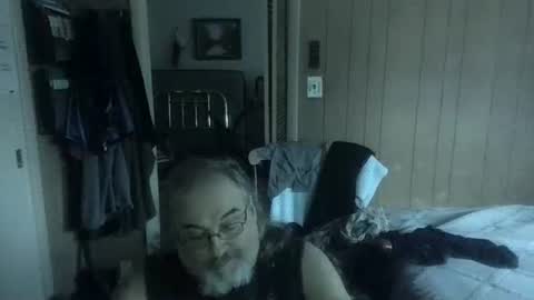 Snapshot of huggybear566 chatting on 2, 7, 2026 lonely huggy bear online show from 2, 7, 2026