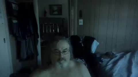 Snapshot of huggybear566 chatting on 8, 7, 2026 lonely huggy bear online show from 8, 7, 2026