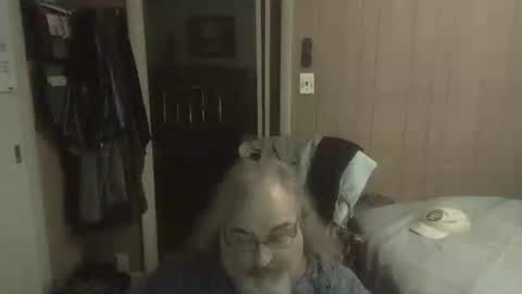 Snapshot of huggybear566 chatting on 15, 7, 2026 lonely huggy bear online show from 15, 7, 2026