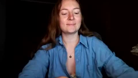 Snapshot of humpygrey chatting on 9, 7, 2026 HumpyGrey online show from 9, 7, 2026