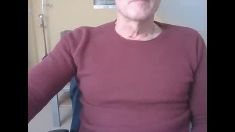 Snapshot of hundeleine chatting on 28, 2, 2025 hundeleine online show from 28, 2, 2025