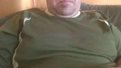 Snapshot of hungarianfatcockdady chatting on 23, 5, 2026 vastagfasz magyar apuci online show from 23, 5, 2026