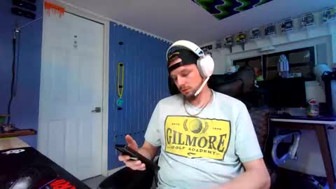 Snapshot of hungtxcock92 chatting on 17, 3, 2026 hungtxcock92 online show from 17, 3, 2026