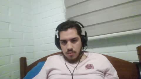 Snapshot of hungweeb chatting on 6, 12, 2024 Rod online show from 6, 12, 2024