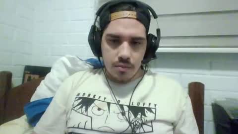 Snapshot of hungweeb chatting on 10, 2, 2025 Rod online show from 10, 2, 2025