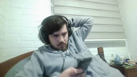 Snapshot of hungweeb chatting on 16, 6, 2026 Rod online show from 16, 6, 2026