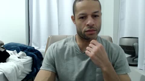 Snapshot of hungxpert chatting on 6, 3, 2025 hungxpert online show from 6, 3, 2025