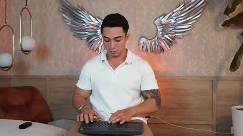 hunk_ryan online show from 19, 10, 2025