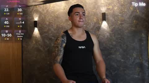 hunk_ryan online show from 26, 11, 2025