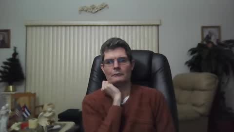 Snapshot of hunkmasclefad458 chatting on 18, 12, 2024 hunkmasclefad458 online show from 18, 12, 2024
