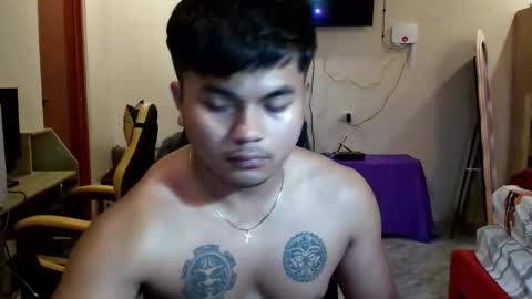 Snapshot of hunkyzeus chatting on 23, 4, 2026 hunkyzeus online show from 23, 4, 2026