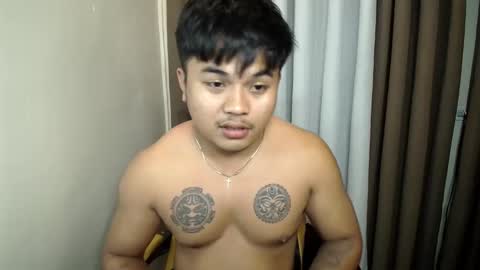 Snapshot of hunkyzeus chatting on 6, 6, 2026 hunkyzeus online show from 6, 6, 2026