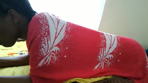 Snapshot of hunsweetpie chatting on 10, 6, 2026 hunsweetpie online show from 10, 6, 2026