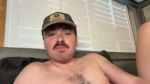 Snapshot of hunterbentleyy chatting on 13, 10, 2025 Hunter online show from 13, 10, 2025