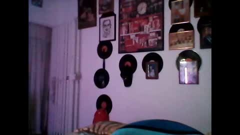 Snapshot of hurtadodirector chatting on 29, 4, 2026 hurtadodirector online show from 29, 4, 2026