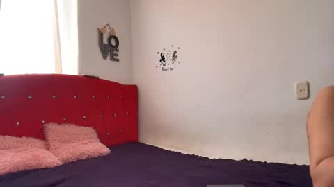 Snapshot of husbands_horny chatting on 6, 2, 2026 husbands_horny online show from 6, 2, 2026