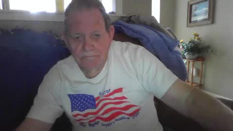 Snapshot of hvl13 chatting on 7, 1, 2025 hvl13 online show from 7, 1, 2025