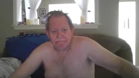 Snapshot of hvl13 chatting on 7, 2, 2025 hvl13 online show from 7, 2, 2025