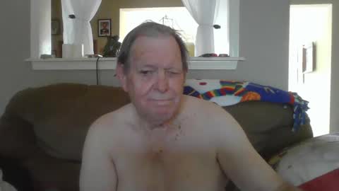 Snapshot of hvl13 chatting on 24, 9, 2025 hvl13 online show from 24, 9, 2025