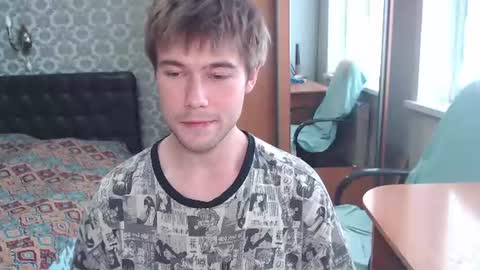 Snapshot of hyakkin chatting on 2, 8, 2026 Tom online show from 2, 8, 2026