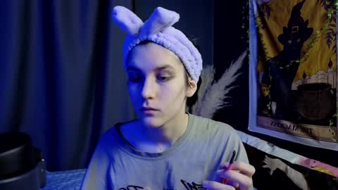 Snapshot of hyeon_jin chatting on 8, 2, 2025 Hyeon Jin online show from 8, 2, 2025