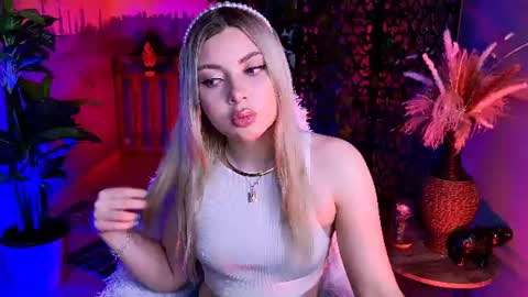 hyileyclark online show from 22, 6, 2026
