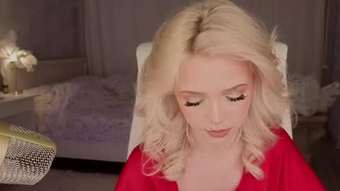 Snapshot of i__am_joss chatting on 13, 5, 2026 Joselle online show from 13, 5, 2026